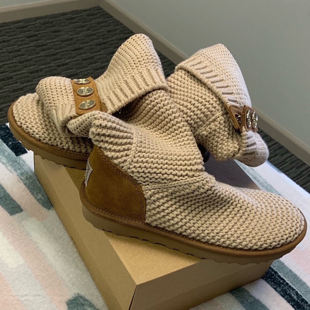Ugg Purl Cardy Knit Boots Size 7